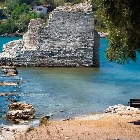 Stunning 3 Bedroom, 2 Bathroom Sea View House Milas